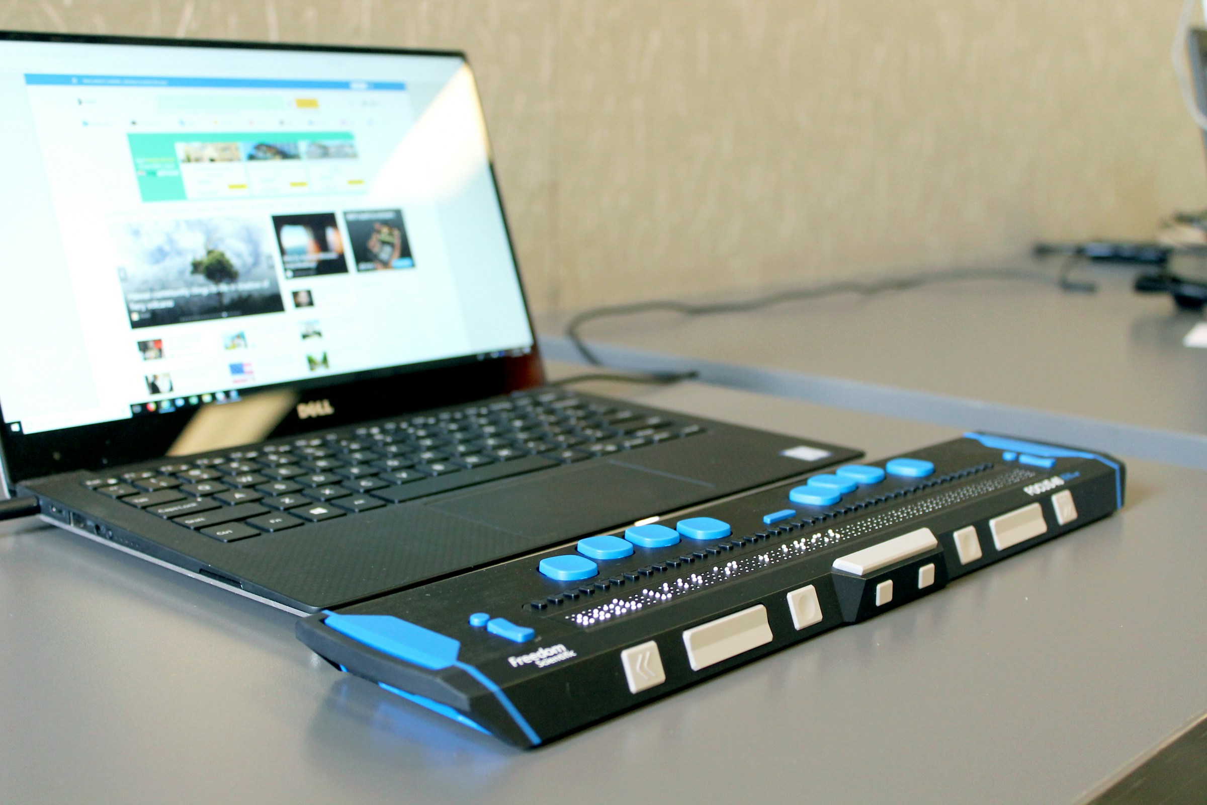 Laptop mit Screenreader
